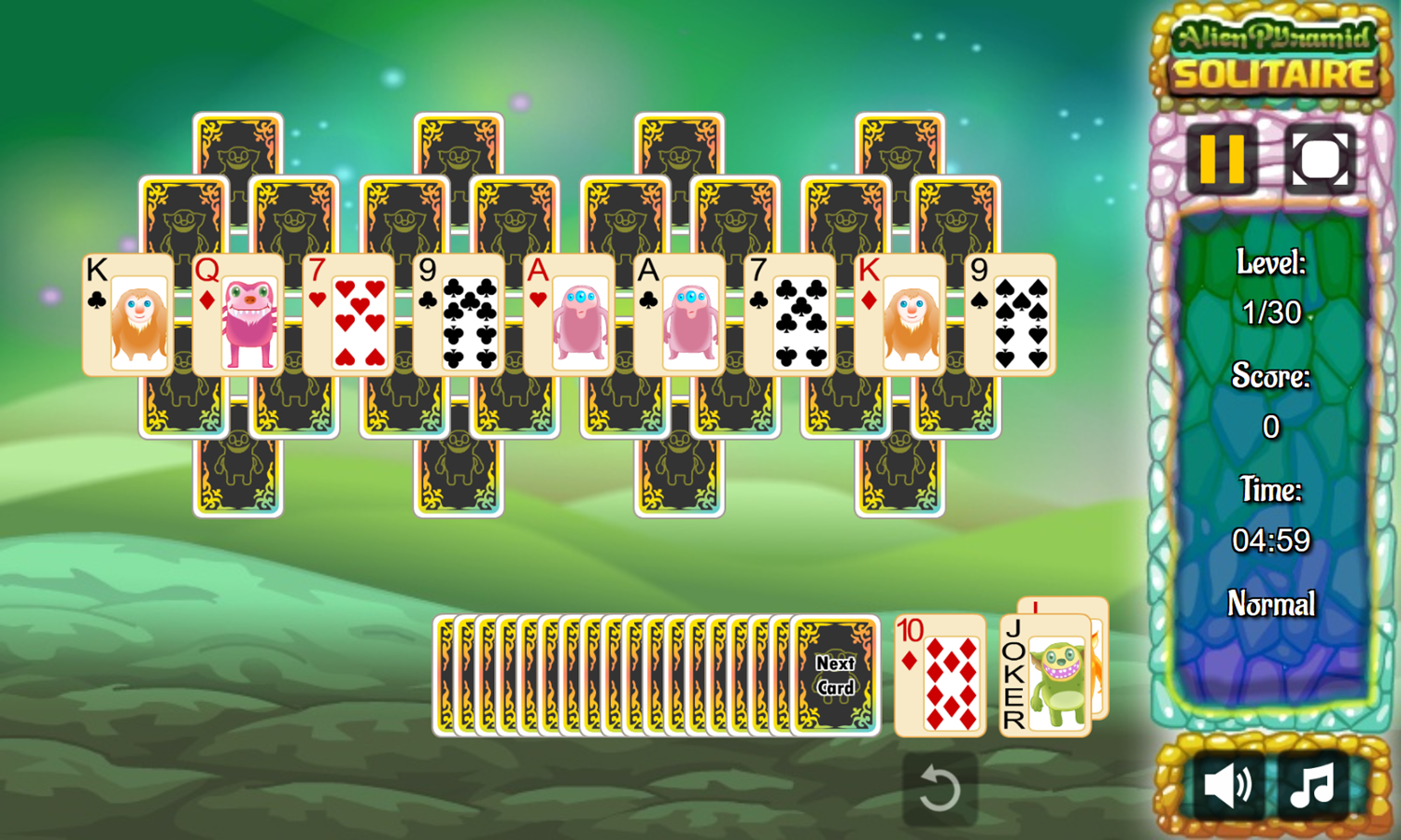 Alien Pyramid Solitaire Game Start Screenshot.