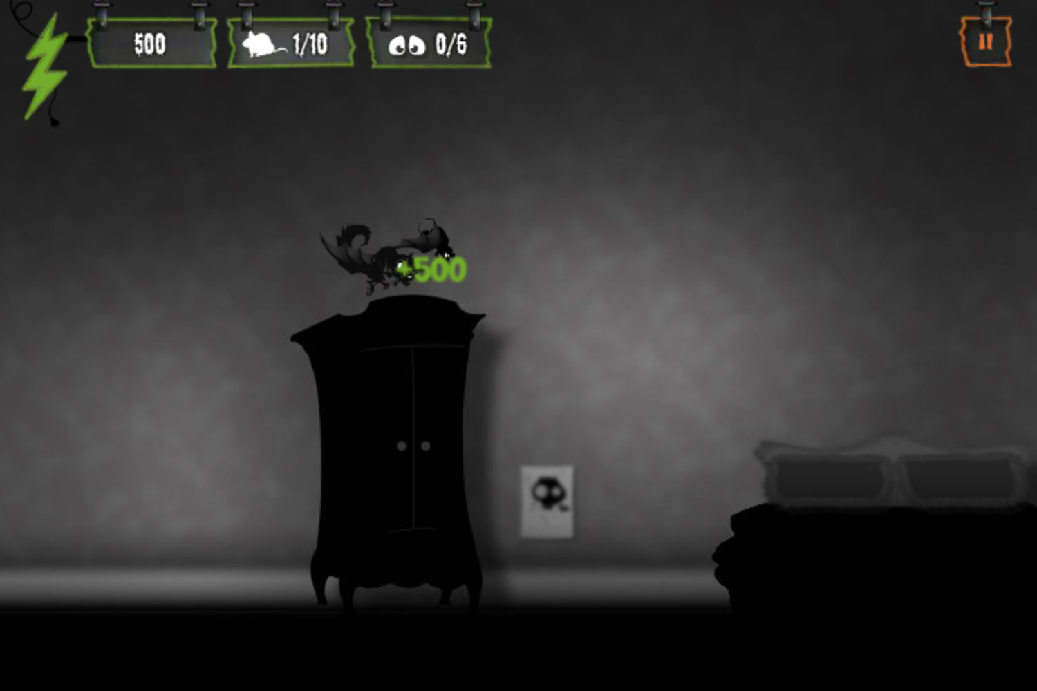 FrankenWeenie Vampire Cat Attack Game Start Screenshot.