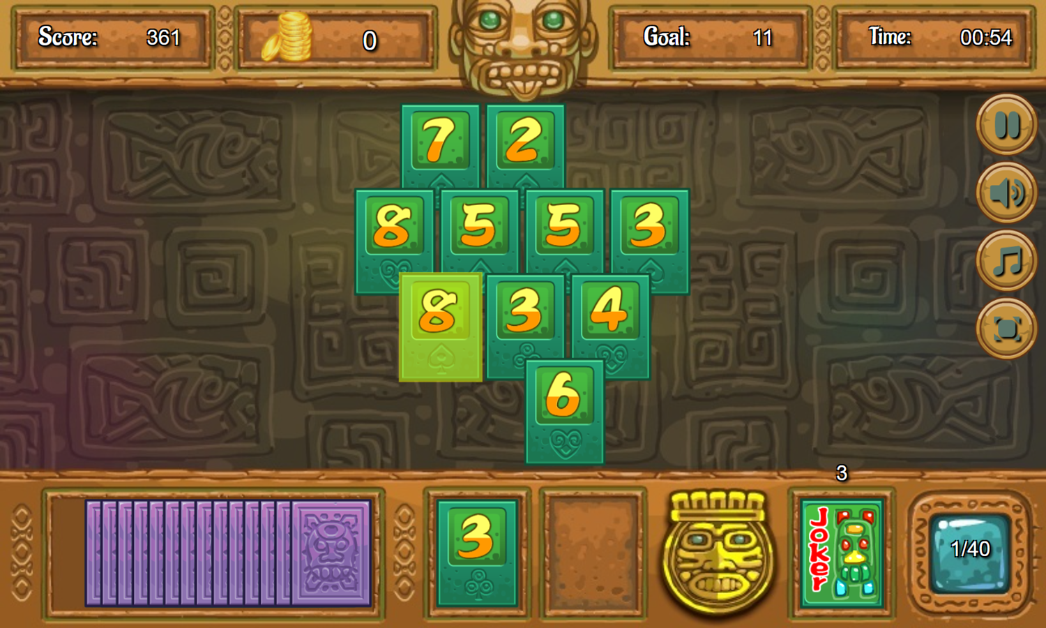 Maya Pyramid Solitaire Game Level Play Screenshot.