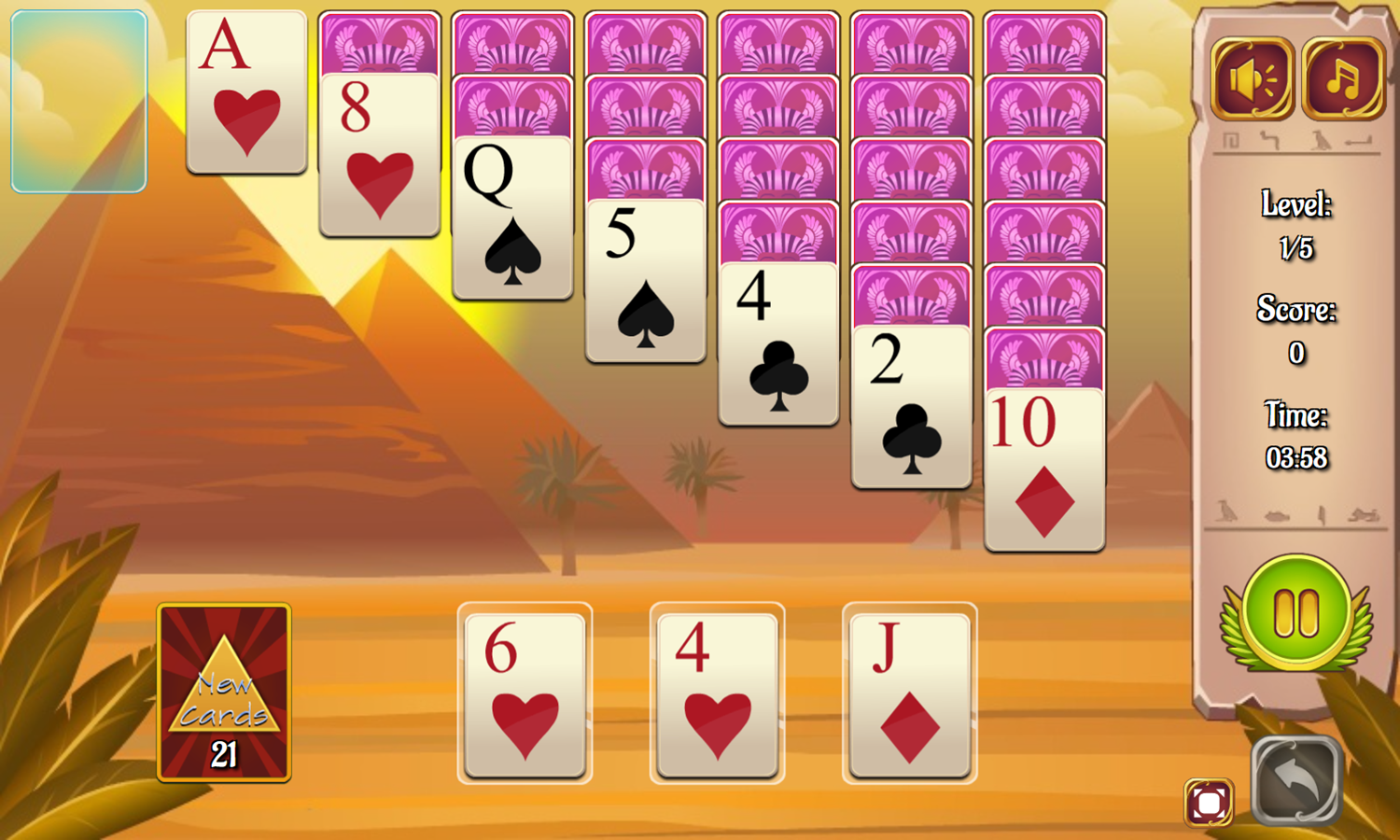 Pyramid Klondike Solitaire Game Start Screenshot.